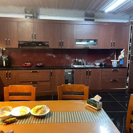 Lee Homestay Ханой Екстериор снимка
